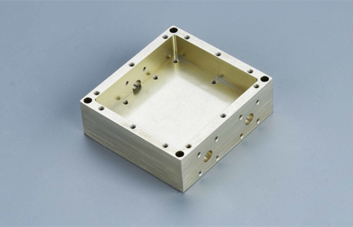 5G通信五金配件加工件-腔体