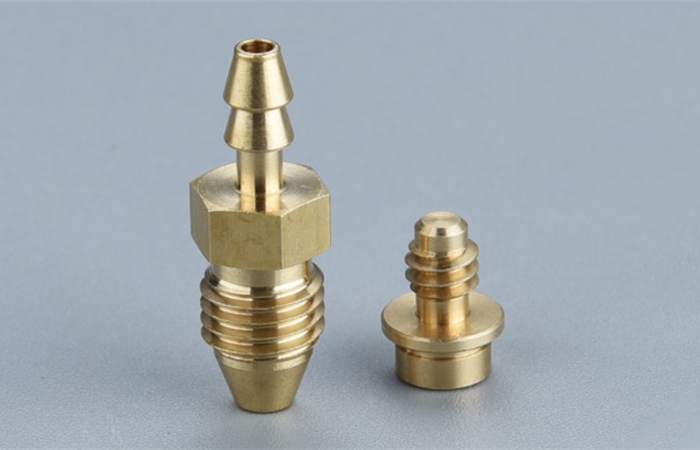 工业五金加工件-气阀连接头