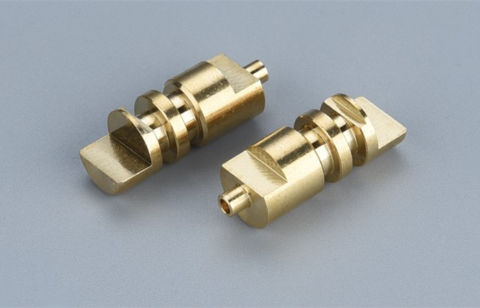 工业阀体五金加工件-铜轴件