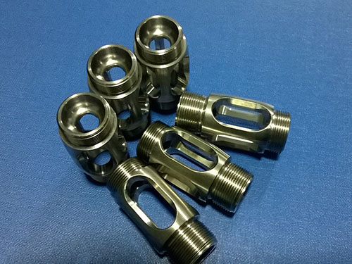 钛合金件CNC五轴走心机加工